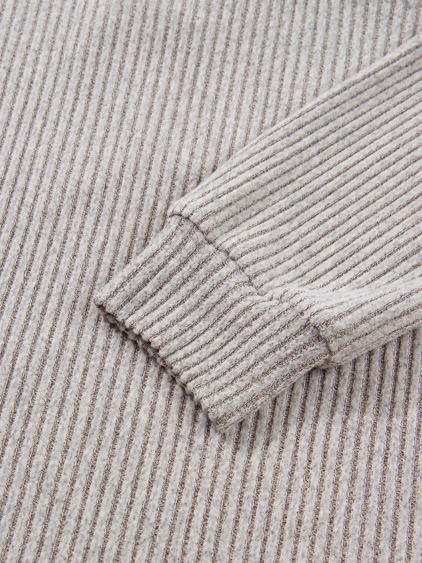 01e4db3d1ac644beb04df3c84fed8f05-Max-Origin