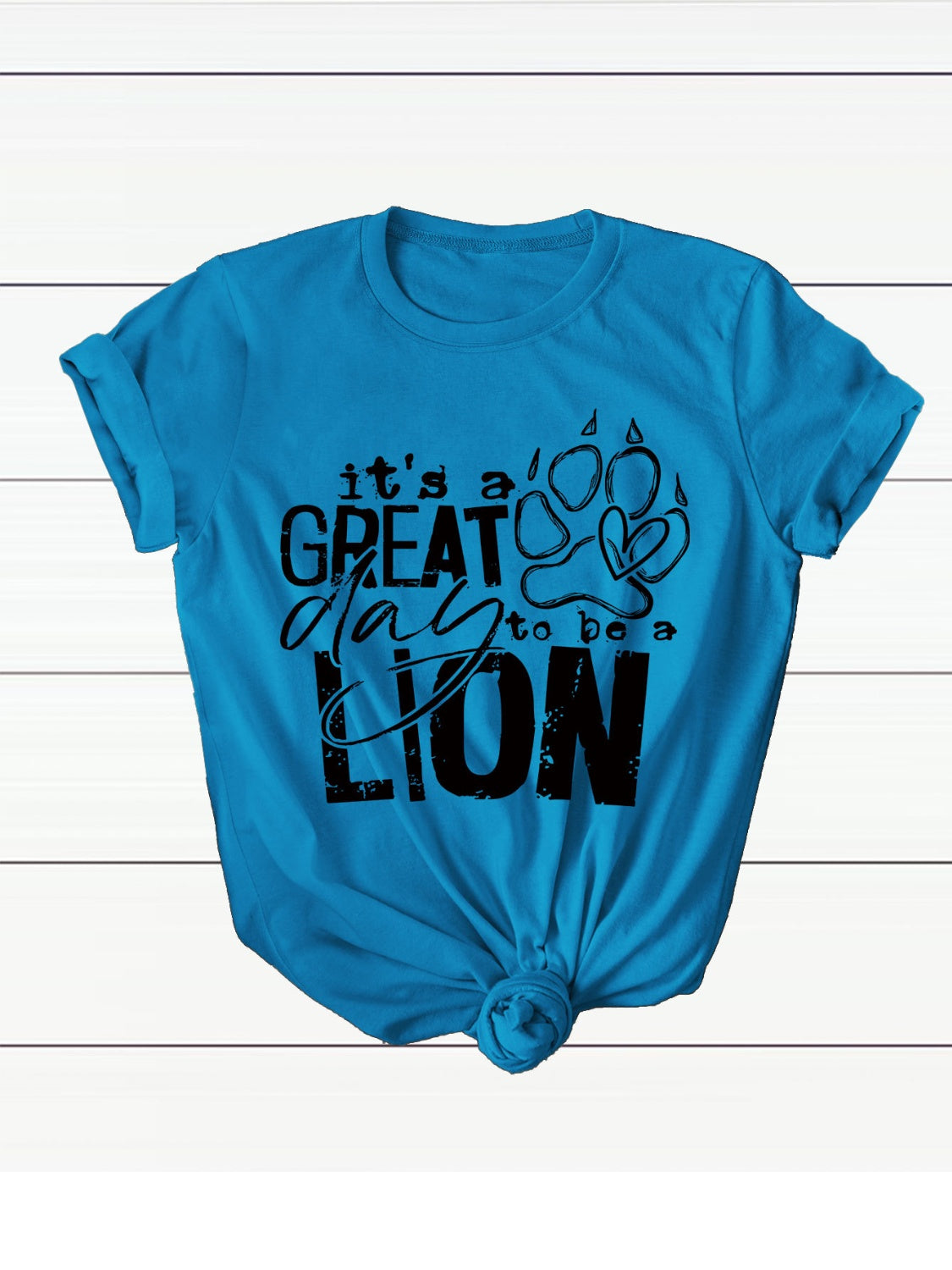 It's a Great day to be a Lion Short Sleeve T-Shirt