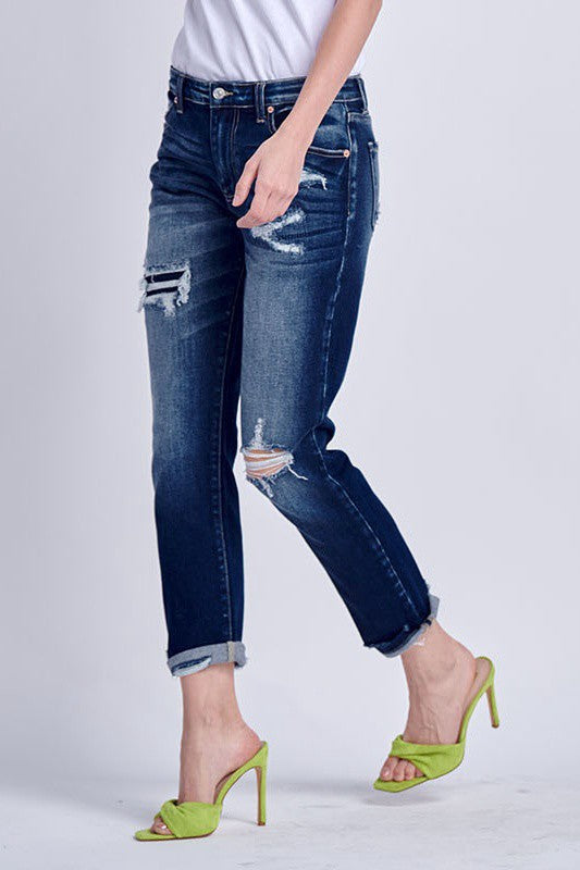 MID RISE STRETCH BOYFRIEND WITH PATCH JEANS