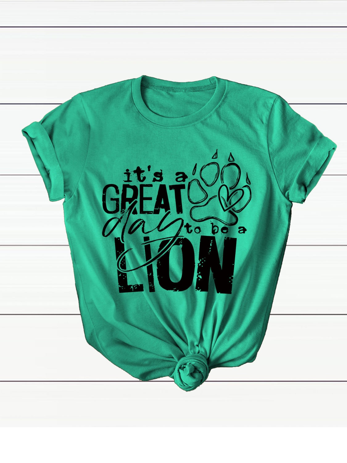 It's a Great day to be a Lion Short Sleeve T-Shirt