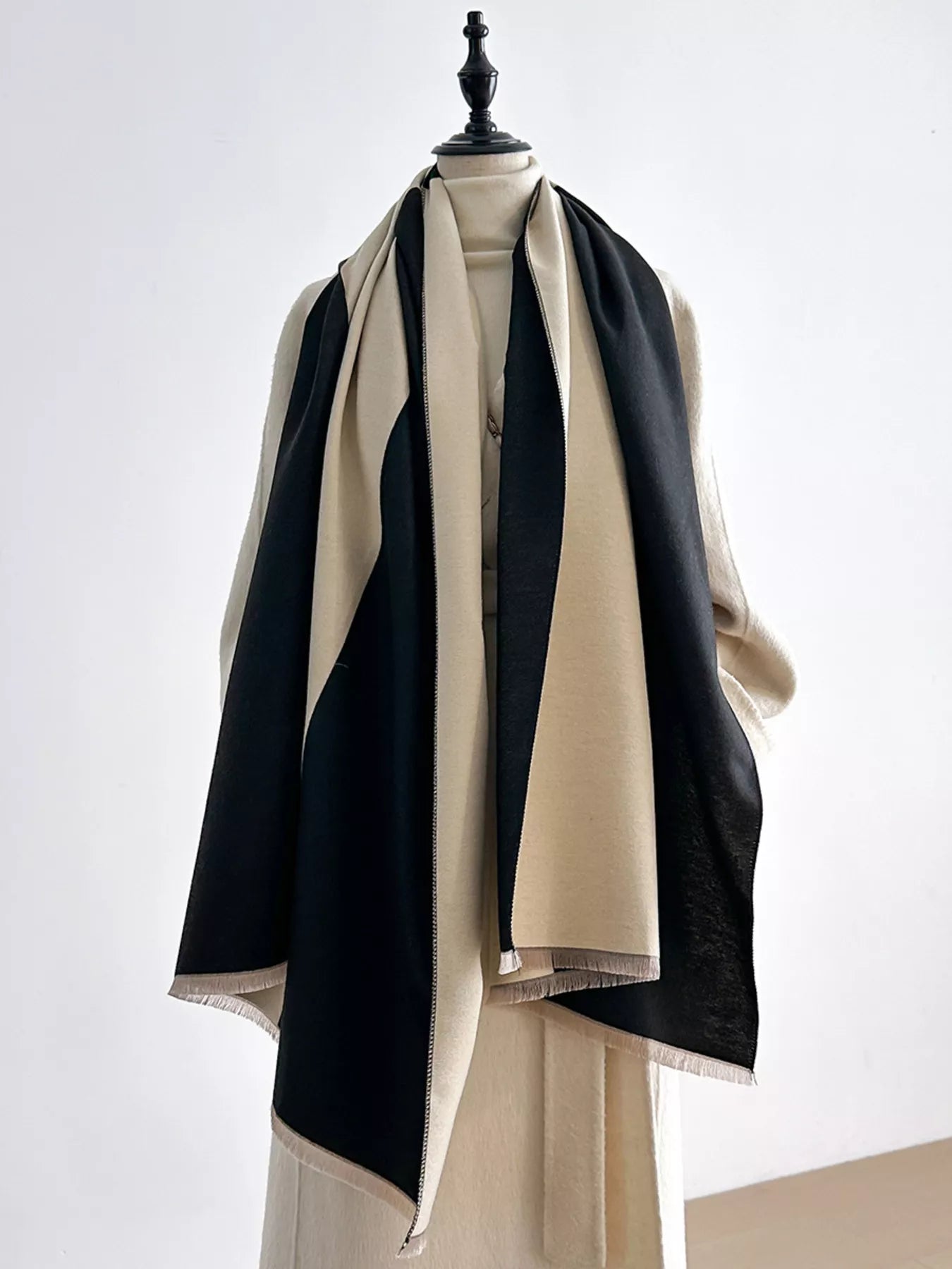 b0a3f396ab3d4349bb96fb2a8297c7a5-Max-Origin