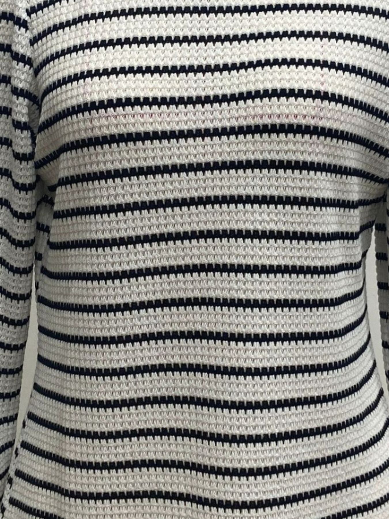 bffe7445-f7f6-485e-bbbf-eb7d486eaaa6-Max