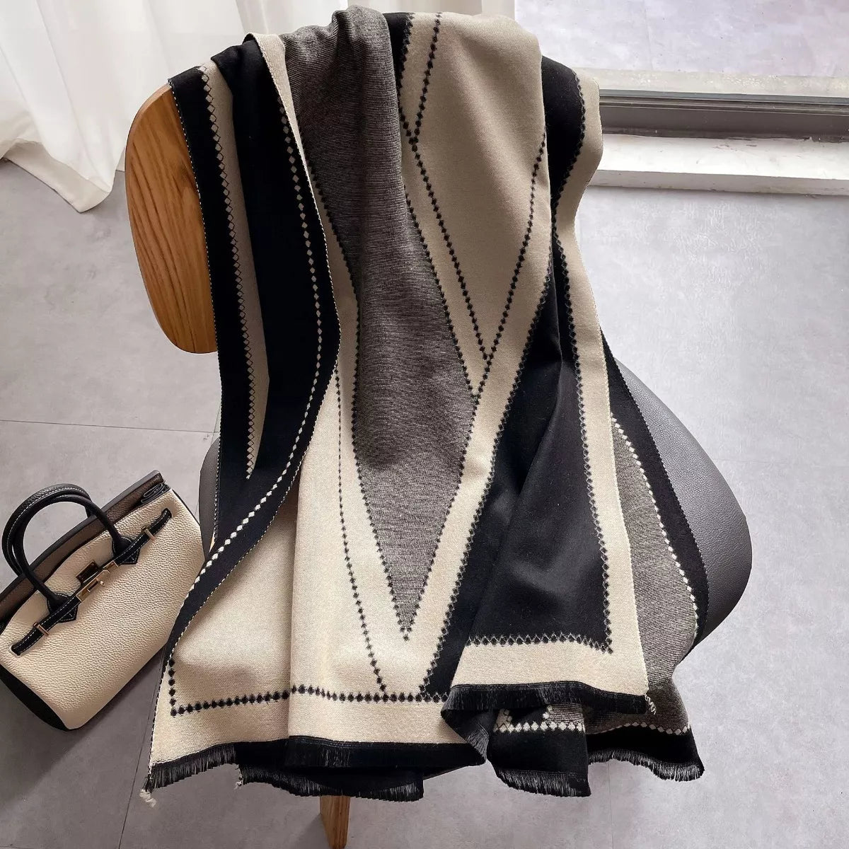 ca6f8909-c23a-4ce4-bcd6-c230f2620548-Max-Origin