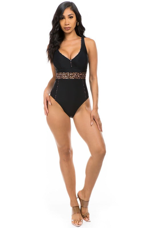 ONE-PIECE LEOPARD PRINT BATHING SUIT