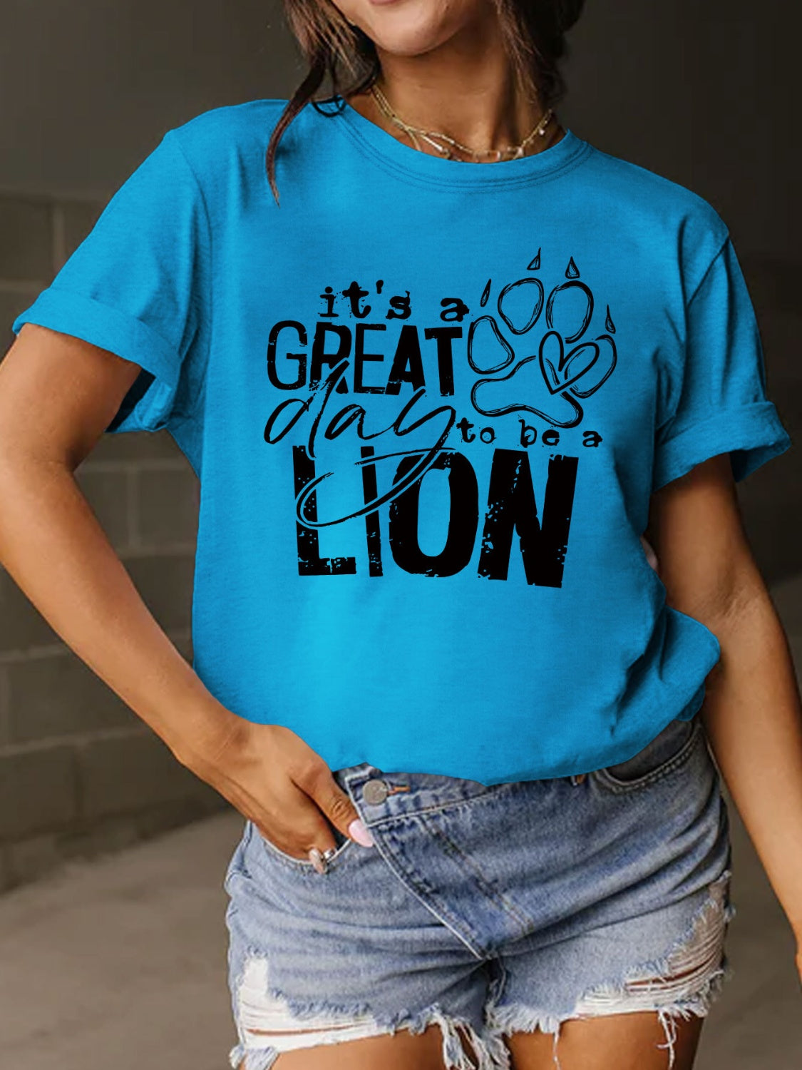 It's a Great day to be a Lion Short Sleeve T-Shirt