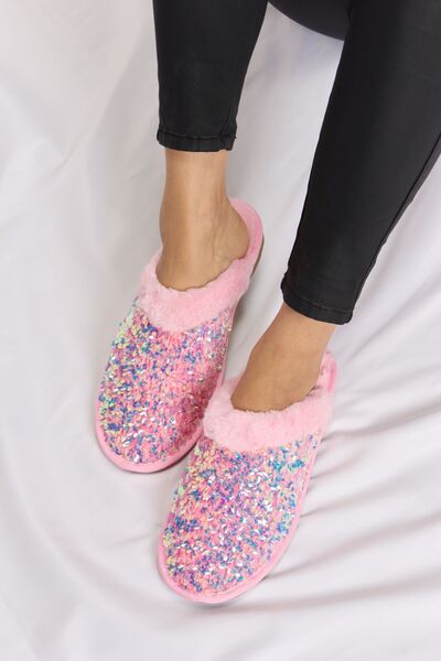 Sequin Plush Round Toe Slippers