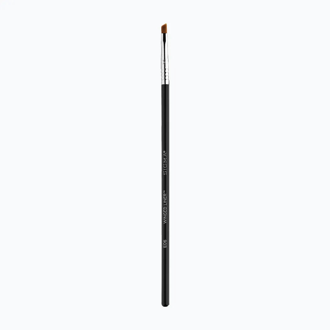 Winged Liner Brush